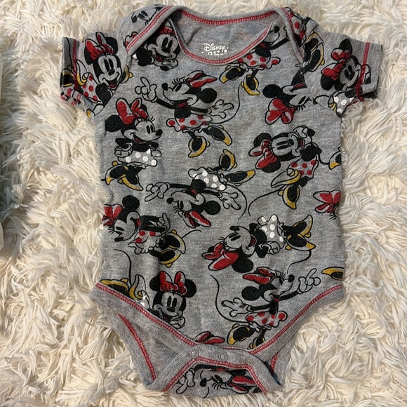 Disney baby onesie and pants - Picture 2 of 3